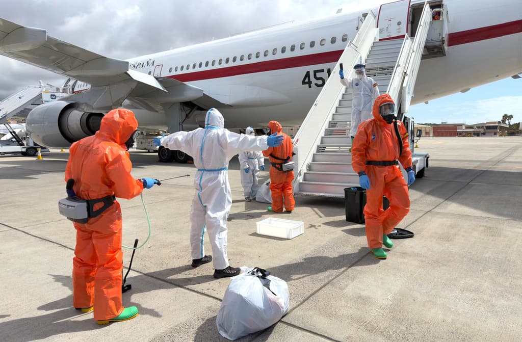 18 Americans Under Hantavirus Quarantine After Cruise Ship Passengers Return Home