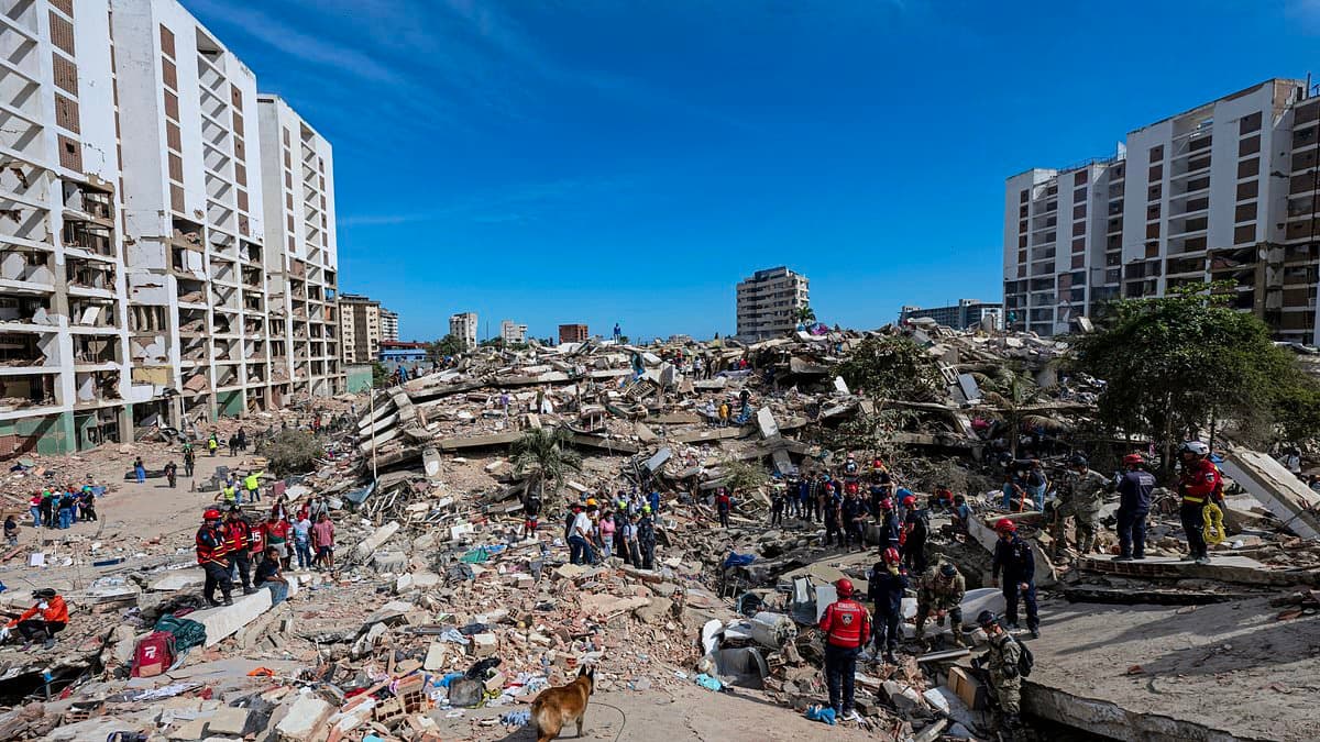 Strong aftershock hits Venezuela's capital as rescuers search for tens of thousands still missing after earthquake