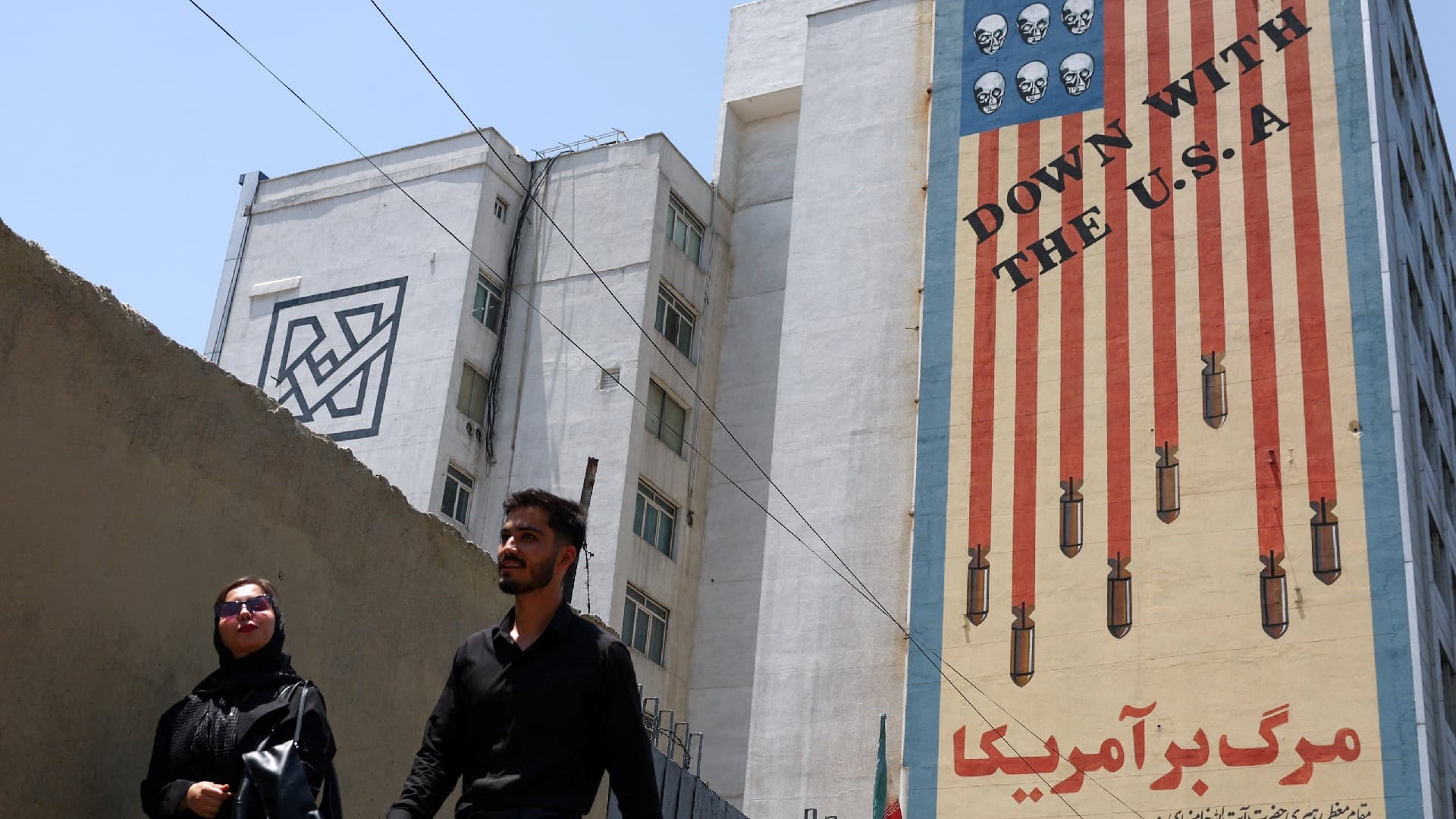 Lebanon president says determined to deploy army up to Israel border