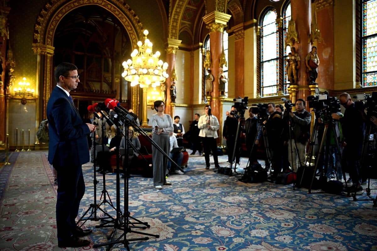 Tisza Backtracks on Proposal, Christian Culture Stays in Constitution
