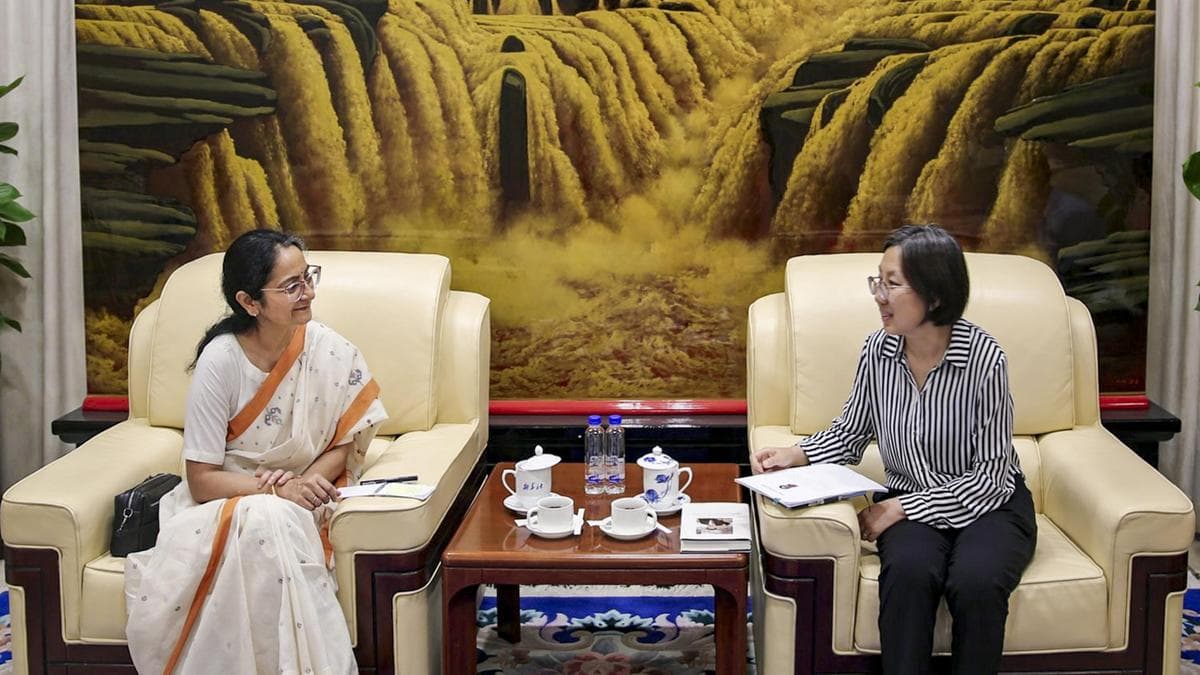 Indian diplomats meet officials of China's Xinhua news agency